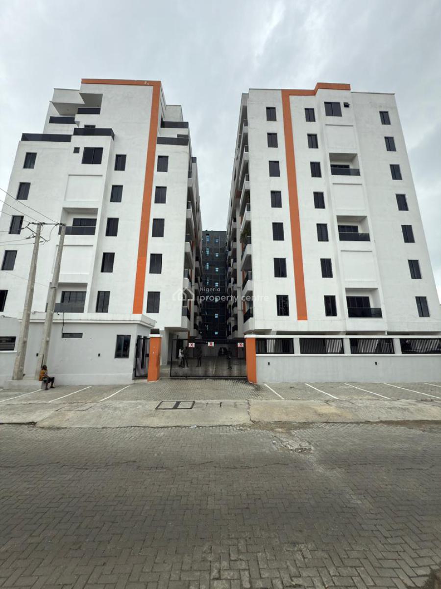Beautiful 4 Bedroom Maisonette with a Gym Elevator and a Pool, Lekki Phase 1, Lekki, Lagos, Flat / Apartment for Sale