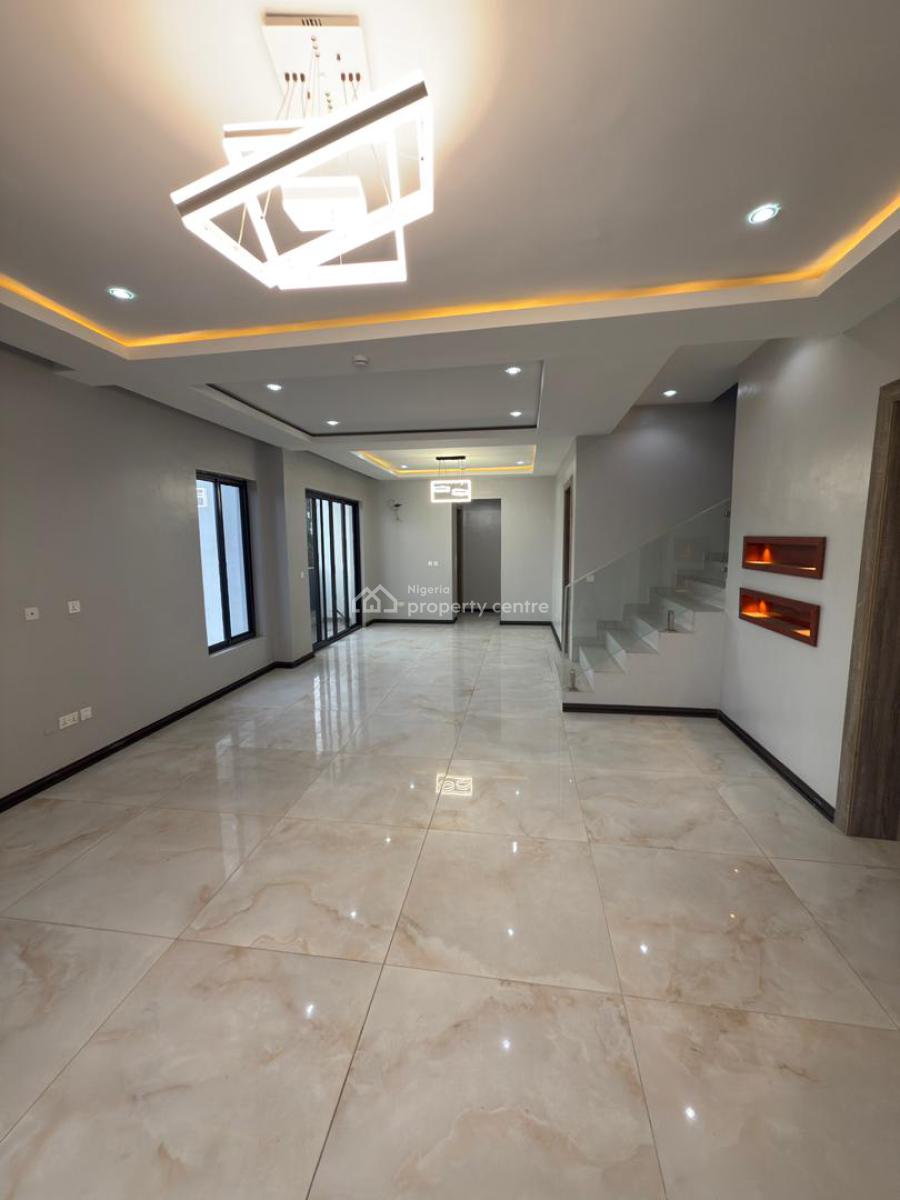 Beautiful 4 Bedroom Maisonette with a Gym Elevator and a Pool, Lekki Phase 1, Lekki, Lagos, Flat / Apartment for Sale