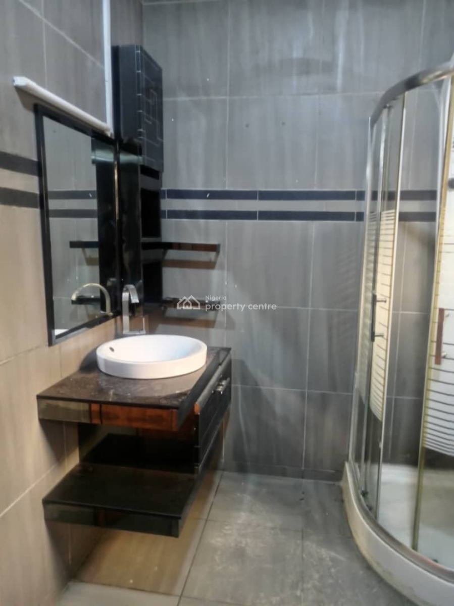 Beautiful 5 Bedroom Duplex with a Room Bq, Ikeja Gra, Ikeja, Lagos, Detached Duplex for Rent