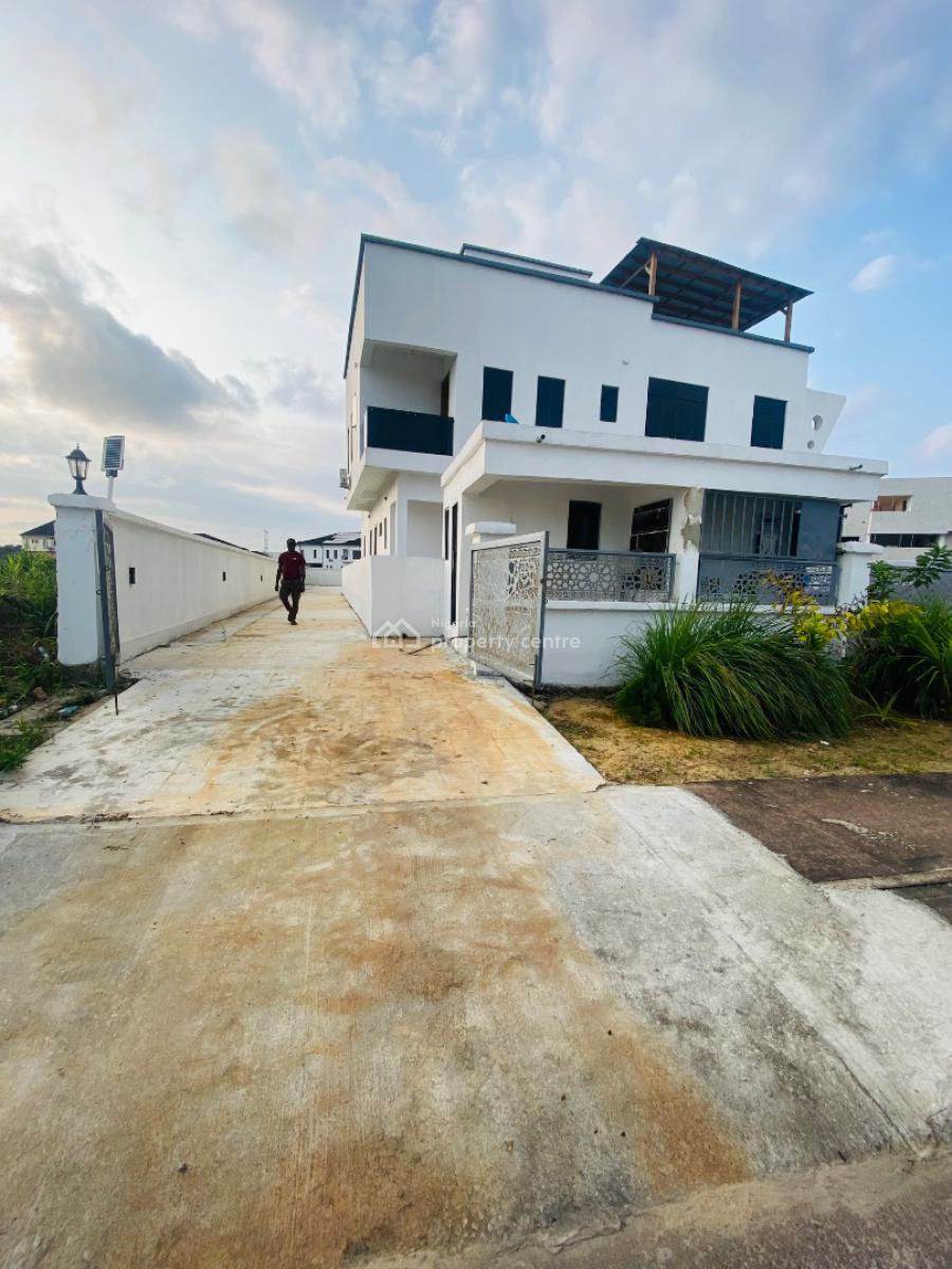 Contemporary Spacious 4 Bedroom Fully Detached Duplex with Bq, Royal Garden Estate, Ajah, Lagos, Detached Duplex for Rent
