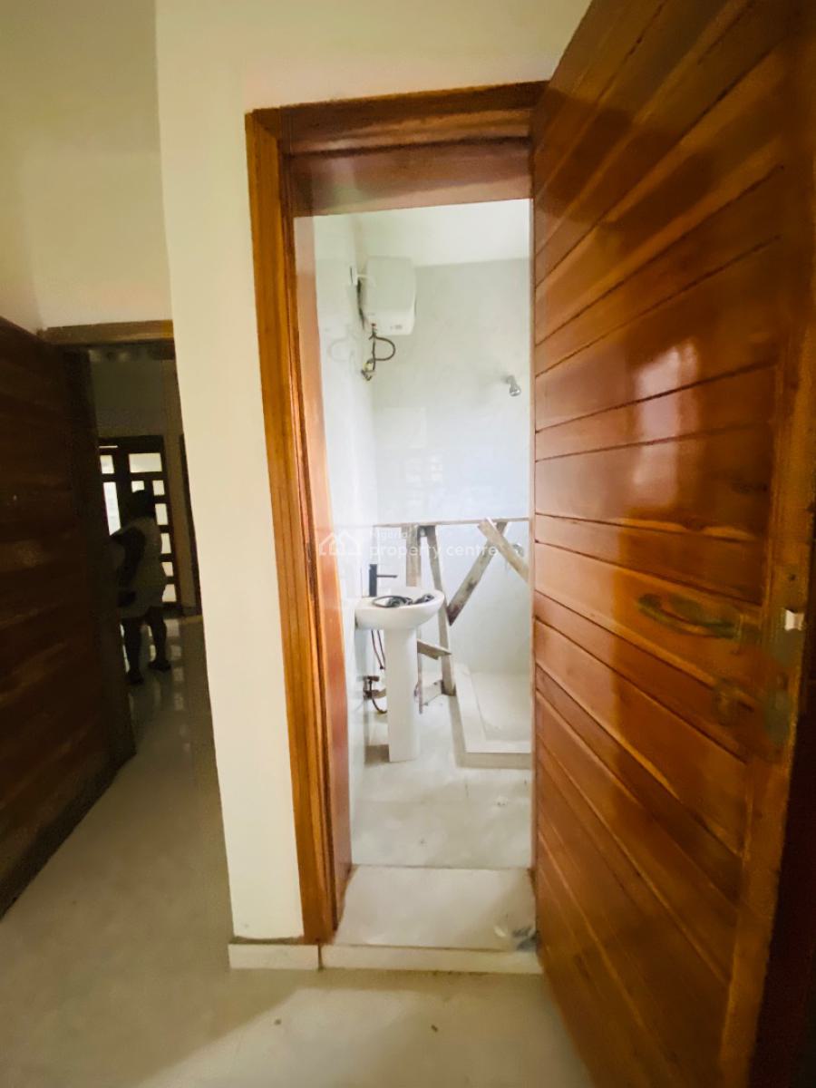 Contemporary Spacious 4 Bedroom Fully Detached Duplex with Bq, Royal Garden Estate, Ajah, Lagos, Detached Duplex for Rent