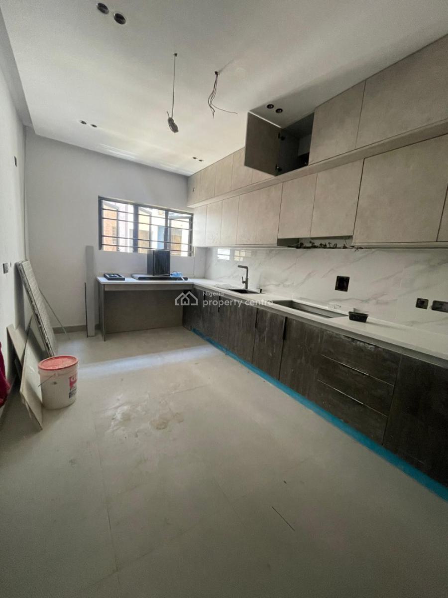 Investors Dream 5-bedroom Luxury Maisonette with Inverter,elevator, Lekki Rights Side, Lekki Phase 1, Lekki, Lagos, Terraced Duplex for Sale