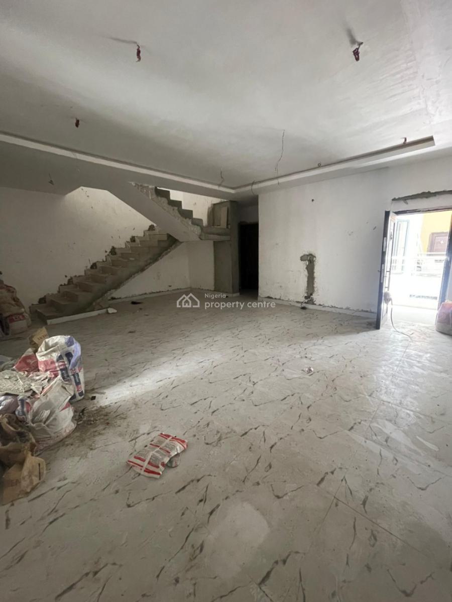 Investors Dream 5-bedroom Luxury Maisonette with Inverter,elevator, Lekki Rights Side, Lekki Phase 1, Lekki, Lagos, Terraced Duplex for Sale