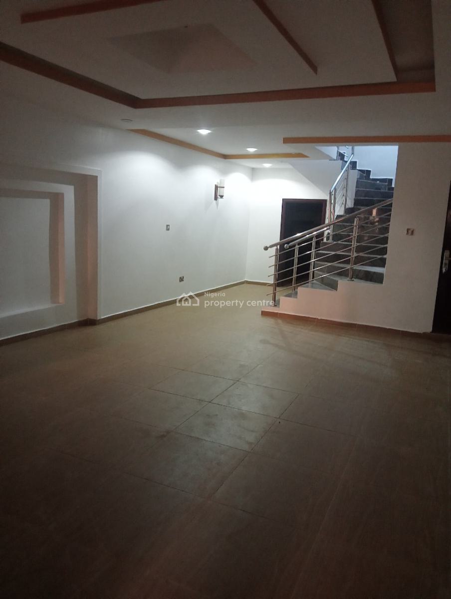 Standard 4 Bedroom Terrace Duplex with a Room Bq Now Available, Guzape District, Abuja, Terraced Duplex for Rent