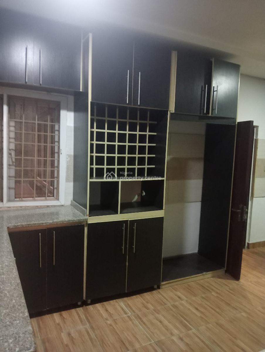 Standard 4 Bedroom Terrace Duplex with a Room Bq Now Available, Guzape District, Abuja, Terraced Duplex for Rent