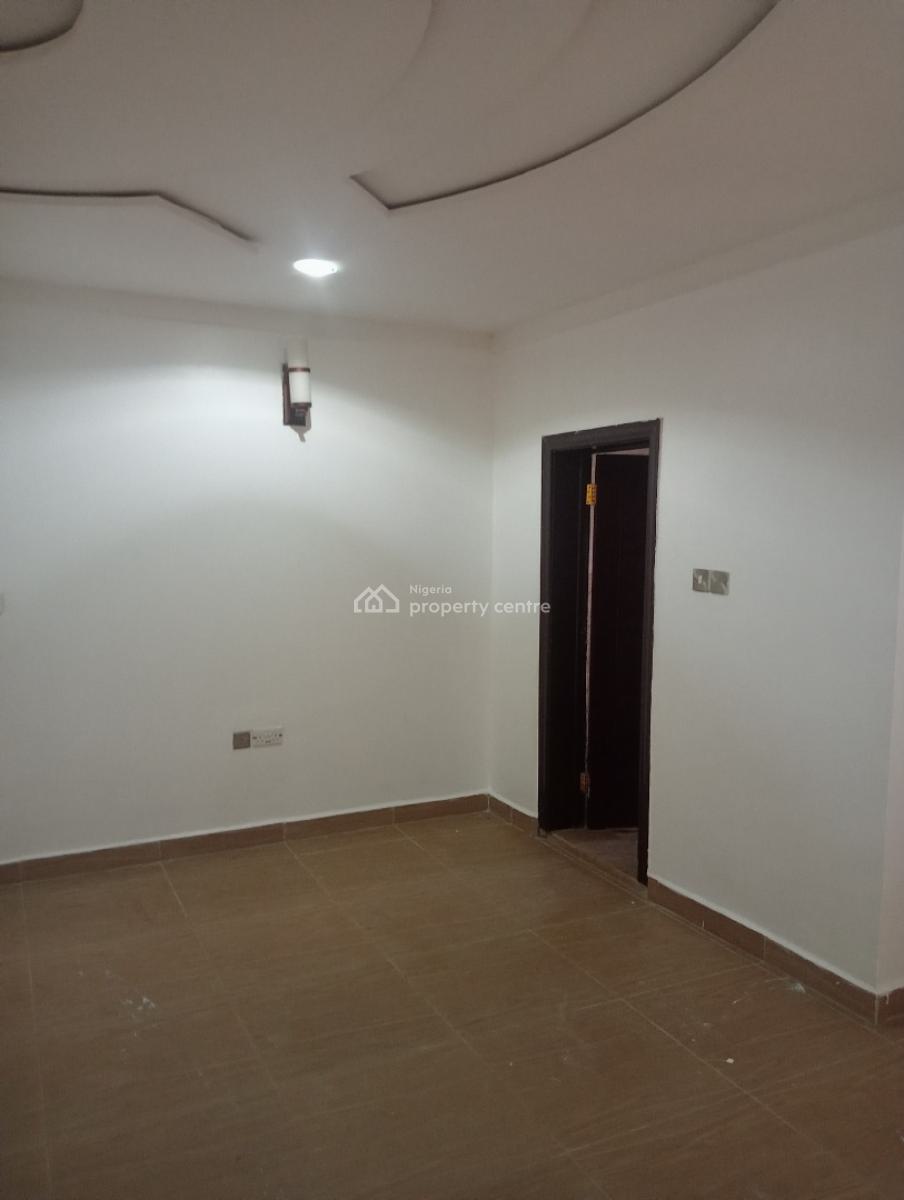 Standard 4 Bedroom Terrace Duplex with a Room Bq Now Available, Guzape District, Abuja, Terraced Duplex for Rent