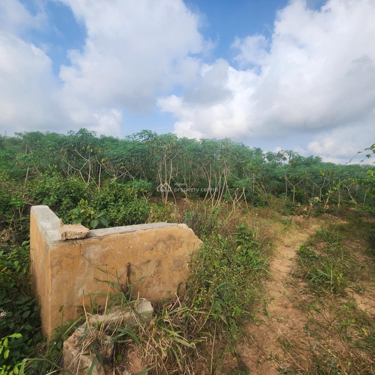 a Plot of Land with Cofo, Before Onidundu, Akinyele, Oyo, Residential Land for Sale