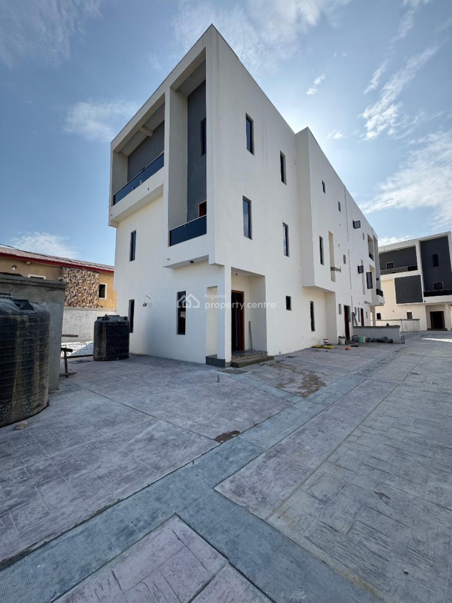 Stunning 4   Bedroom Semi- Detached Duplex with a Bq, Igbo Efon, Lekki, Lagos, Semi-detached Duplex for Sale
