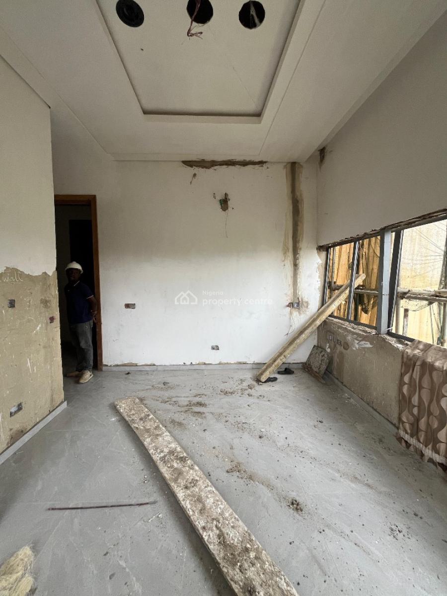 Spaciously Built 4 Bedroom Apartments Plus Bq in a Secured Estate., Shonibare Estate, Maryland, Lagos, Flat / Apartment for Sale