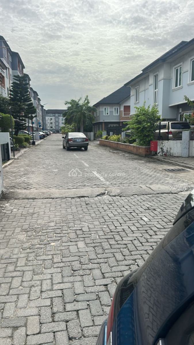 Fully Serviced 2 Bedroom Available, New Horizons, Ikate, Lekki, Lagos, Flat / Apartment for Sale