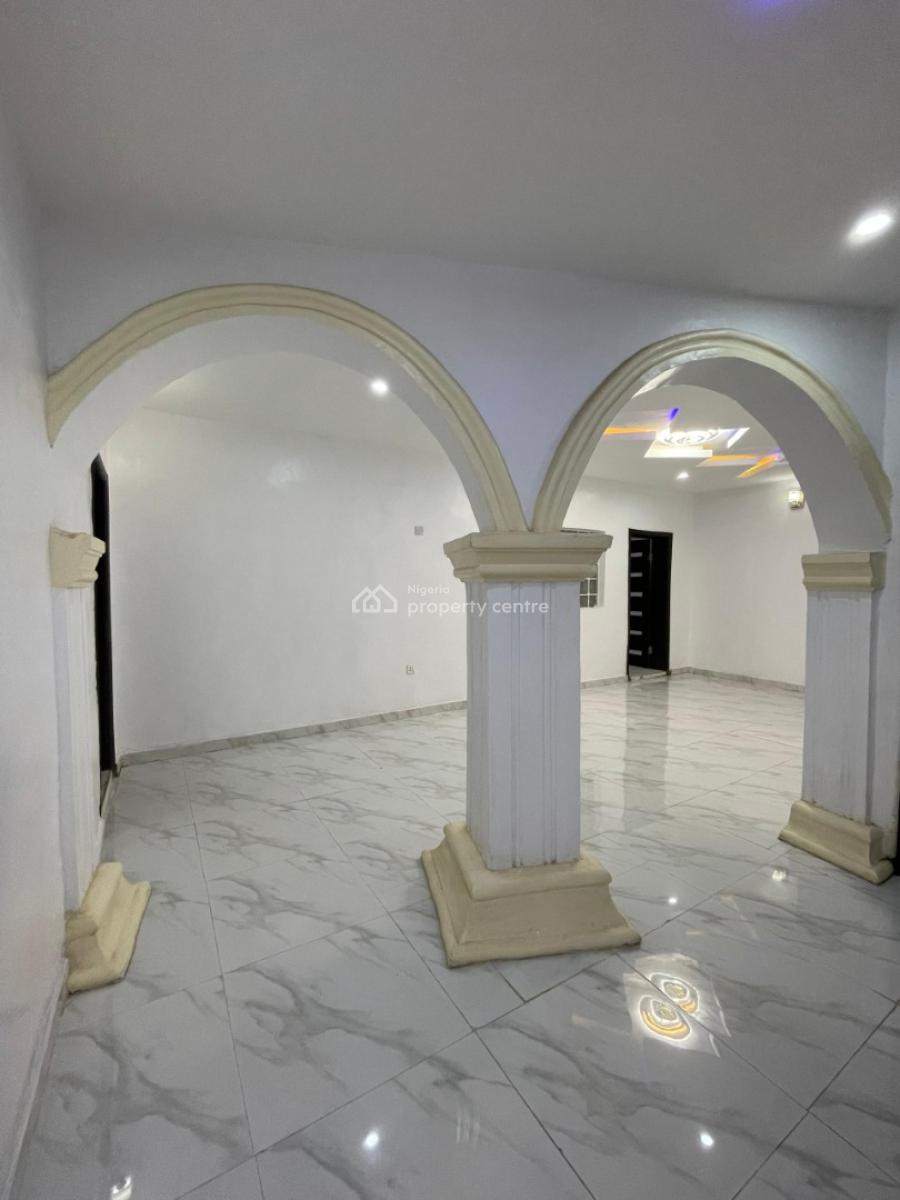 a Newly Built 3bedroom Flat, Opere Close, Podo Area, New Garage, Ibadan, Oyo, Flat / Apartment for Rent