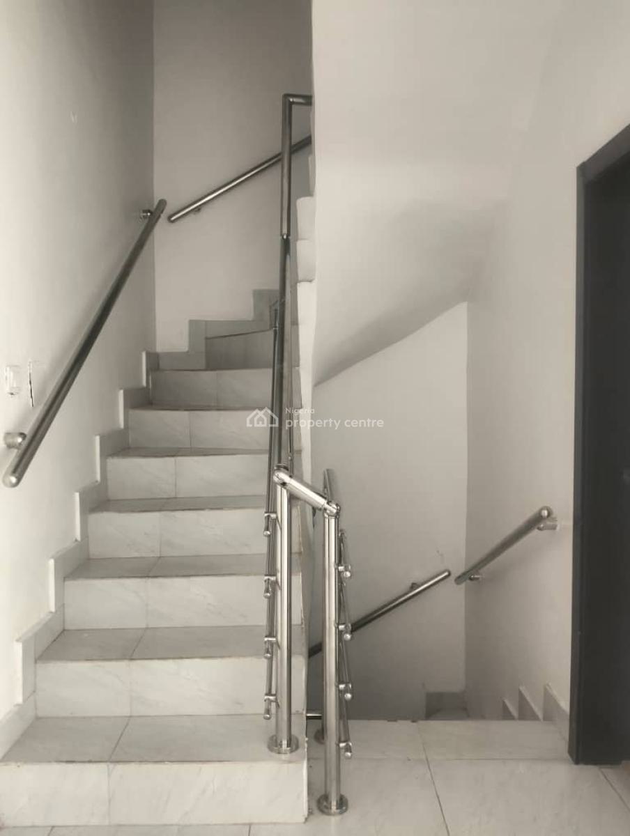 Exquisite 5 Bedroom Terrace with Luxury Kitchen, Osapa London, Osapa, Lekki, Lagos, Terraced Duplex for Rent