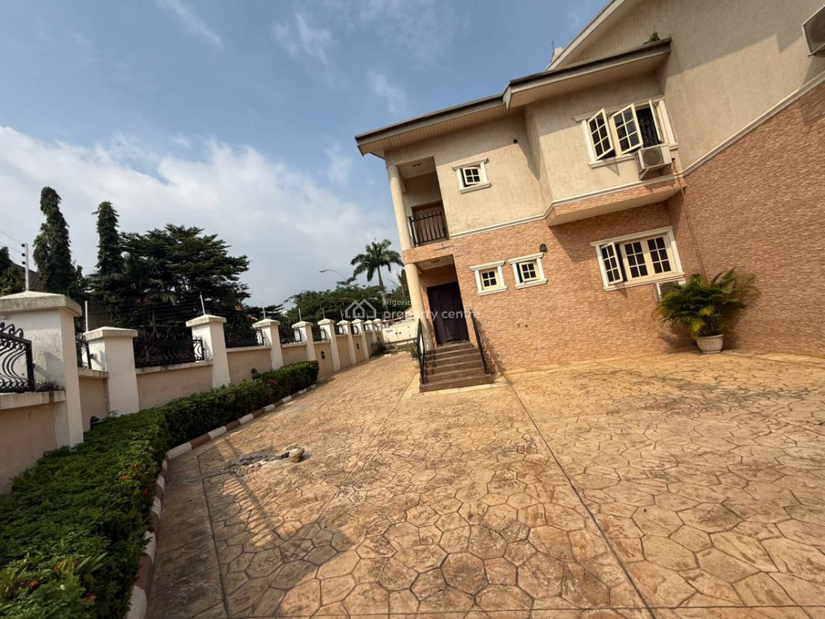 Well-built Serviced 4 Bedroom Semi-detached Duplex with a Bq, Wuse 2, Abuja, Semi-detached Duplex for Rent