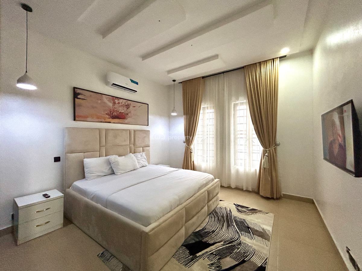 Luxury 3 Bedroom Apartment, Lekki Phase 1, Lekki, Lagos, Flat / Apartment Short Let