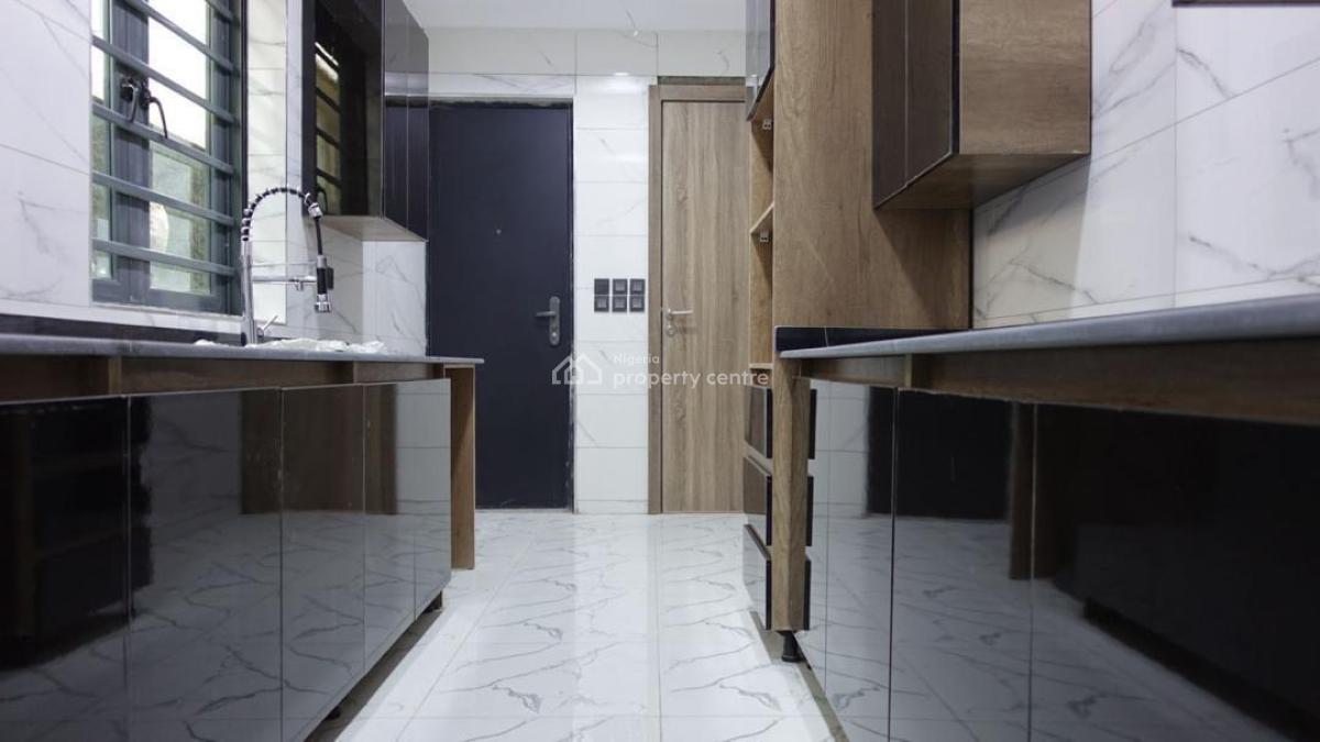 Luxury and Spacious 4 Bedrooms Terraced Duplex Available, Ogombo, Ajah, Lagos, Terraced Duplex for Rent