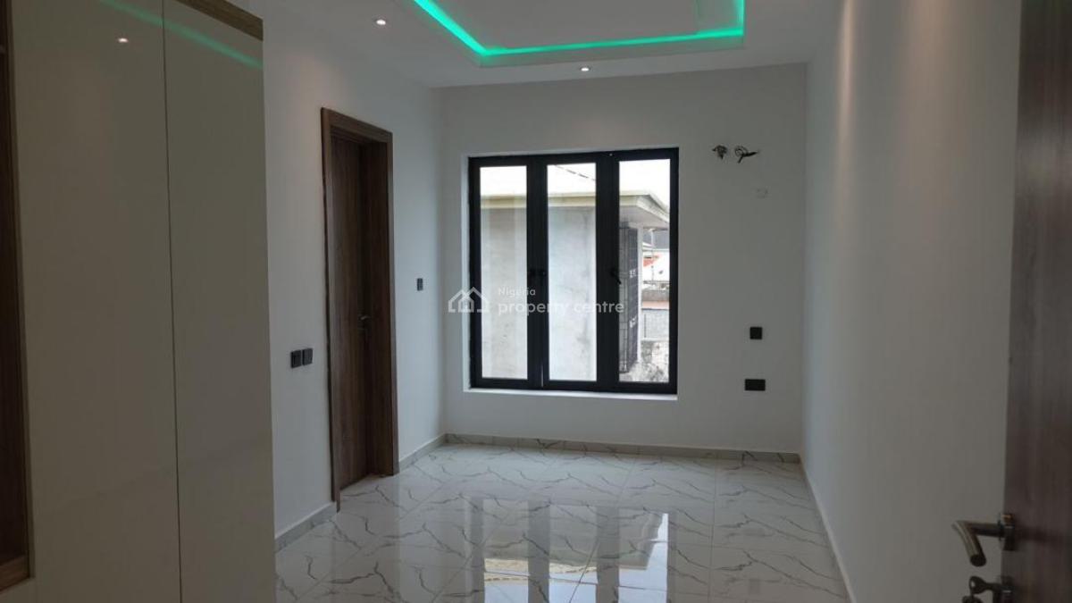 Luxury and Spacious 4 Bedrooms Terraced Duplex Available, Ogombo, Ajah, Lagos, Terraced Duplex for Rent