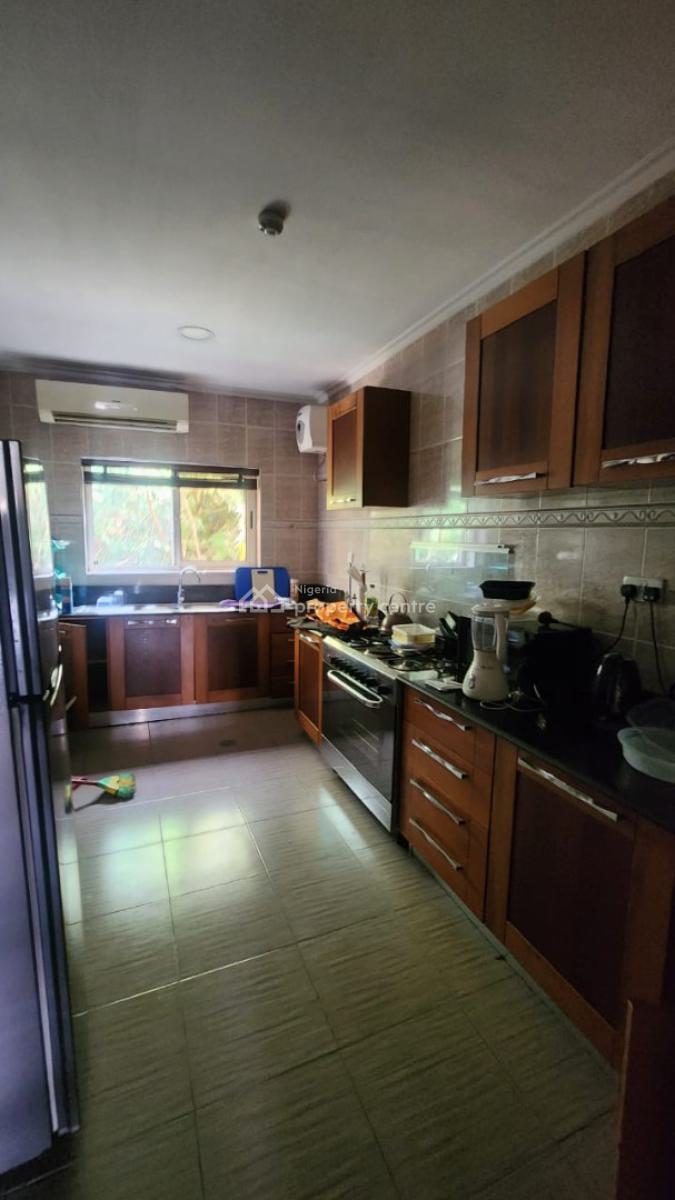 Furnished 3 Bedroom Penthouse Apartment with a Room Bq, Queens Drive, Ikoyi, Lagos, Flat / Apartment for Rent