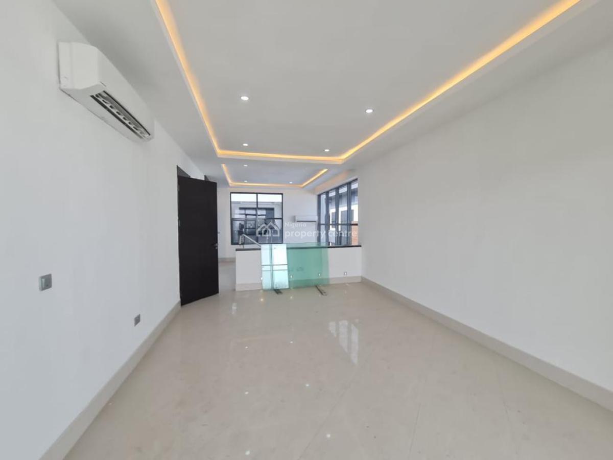 Luxurious 6 Bedrooms Detached House, Banana Island Estate, Ikoyi, Lagos, Detached Duplex for Sale