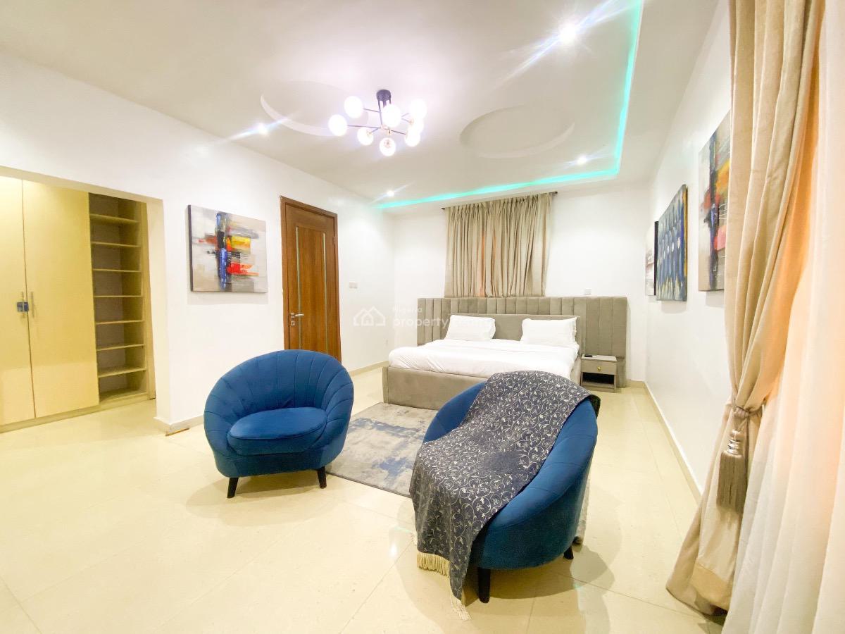Furnished 3 Bedroom Apartment with Swimming Pool and Gym, Off Admiralty Way, Lekki Phase 1, Lekki, Lagos, Flat / Apartment for Rent