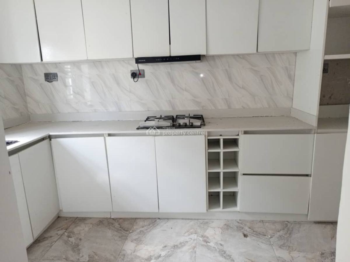 2 Bedroom Flat, Off Ilasan, Ikate Elegushi, Lekki, Lagos, Flat / Apartment for Rent