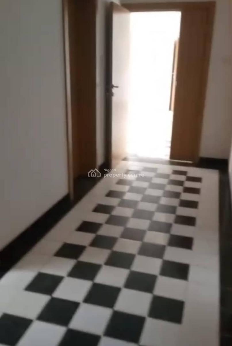 Spacious 3 Bedroom Apartment, Ikeja Gra, Ikeja, Lagos, Flat / Apartment for Rent