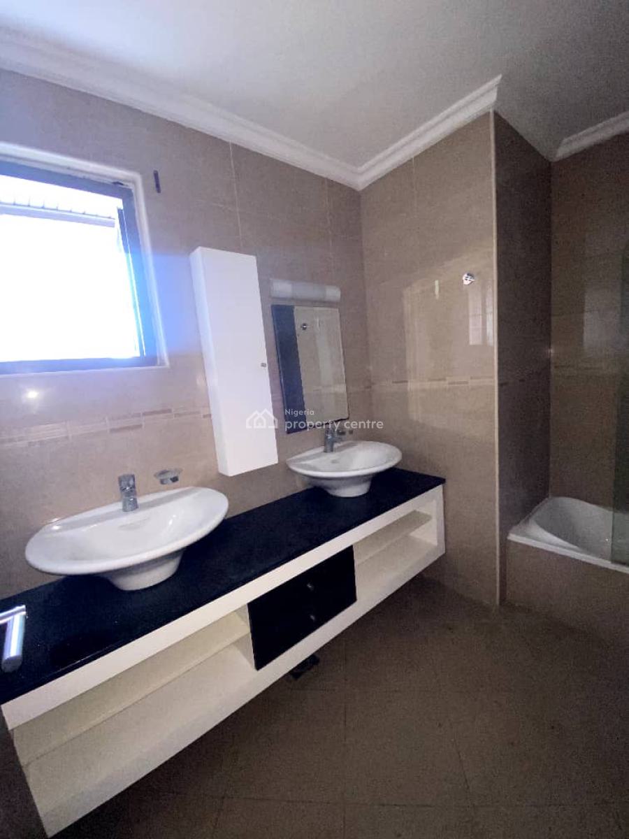 Exquisite 3 Bedrooms Flat with a Bq, Bourdillion Road, Ikoyi, Lagos, Flat / Apartment for Rent