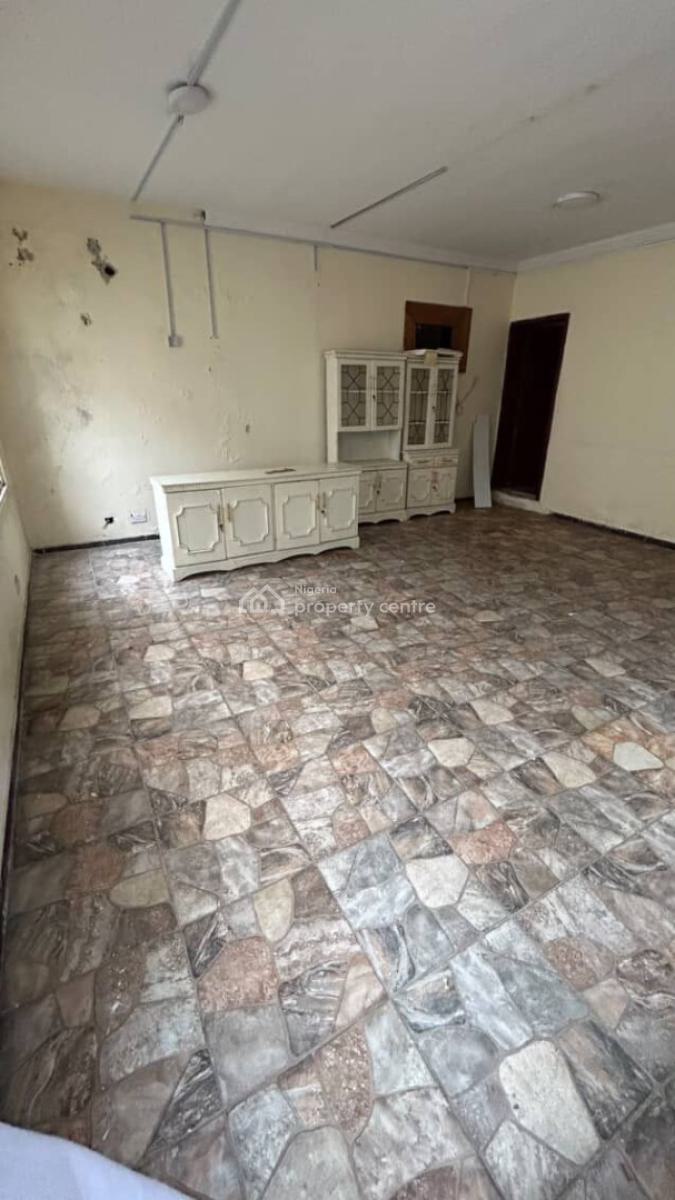 Self-contain Flat, Old Ikoyi, Ikoyi, Lagos, Self Contain (single Rooms) for Rent