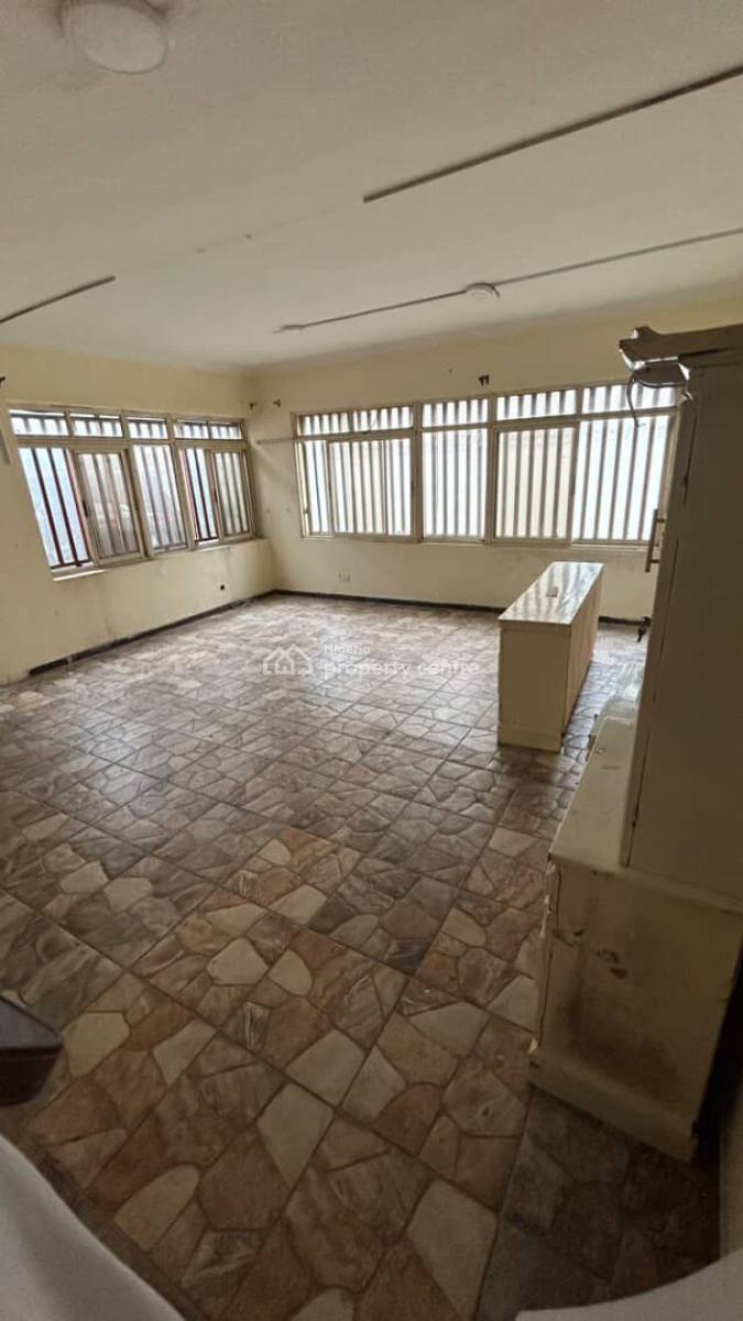 Self-contain Flat, Old Ikoyi, Ikoyi, Lagos, Self Contain (single Rooms) for Rent