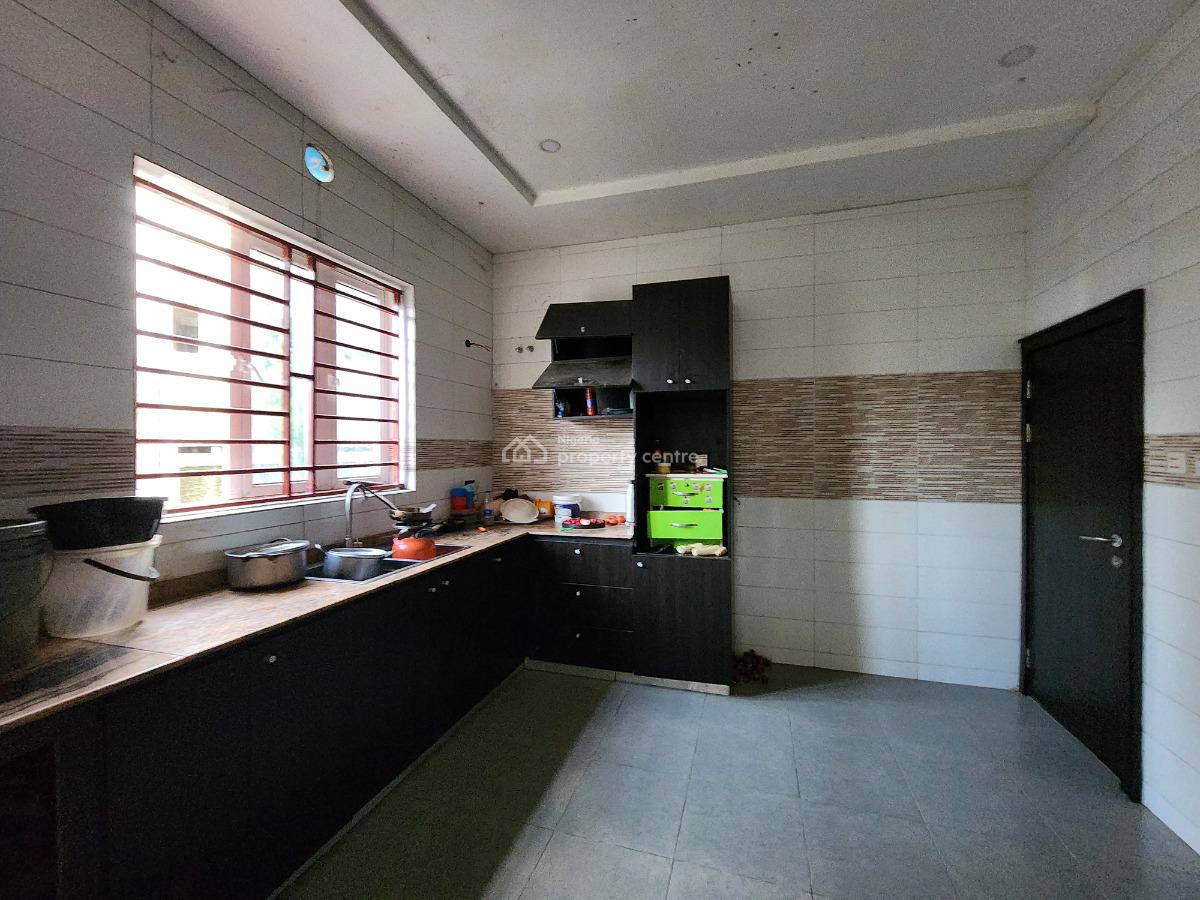 Well Located Stunning Mini-estate, Jahi, Abuja, House for Sale