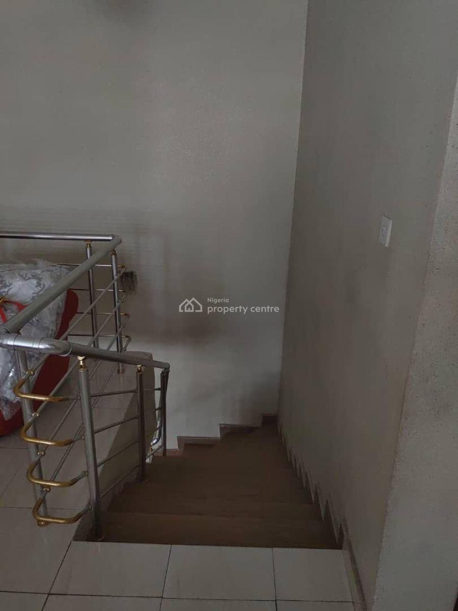 Luxury Duplex with Spacious Rooms & Serene Environment, Idado, Lekki, Lagos, Semi-detached Duplex for Sale
