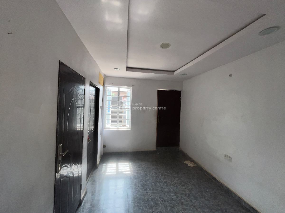 Excellent Mini Flat with 2 Toilet, Olowora, Magodo, Lagos, Mini Flat (room and Parlour) for Rent