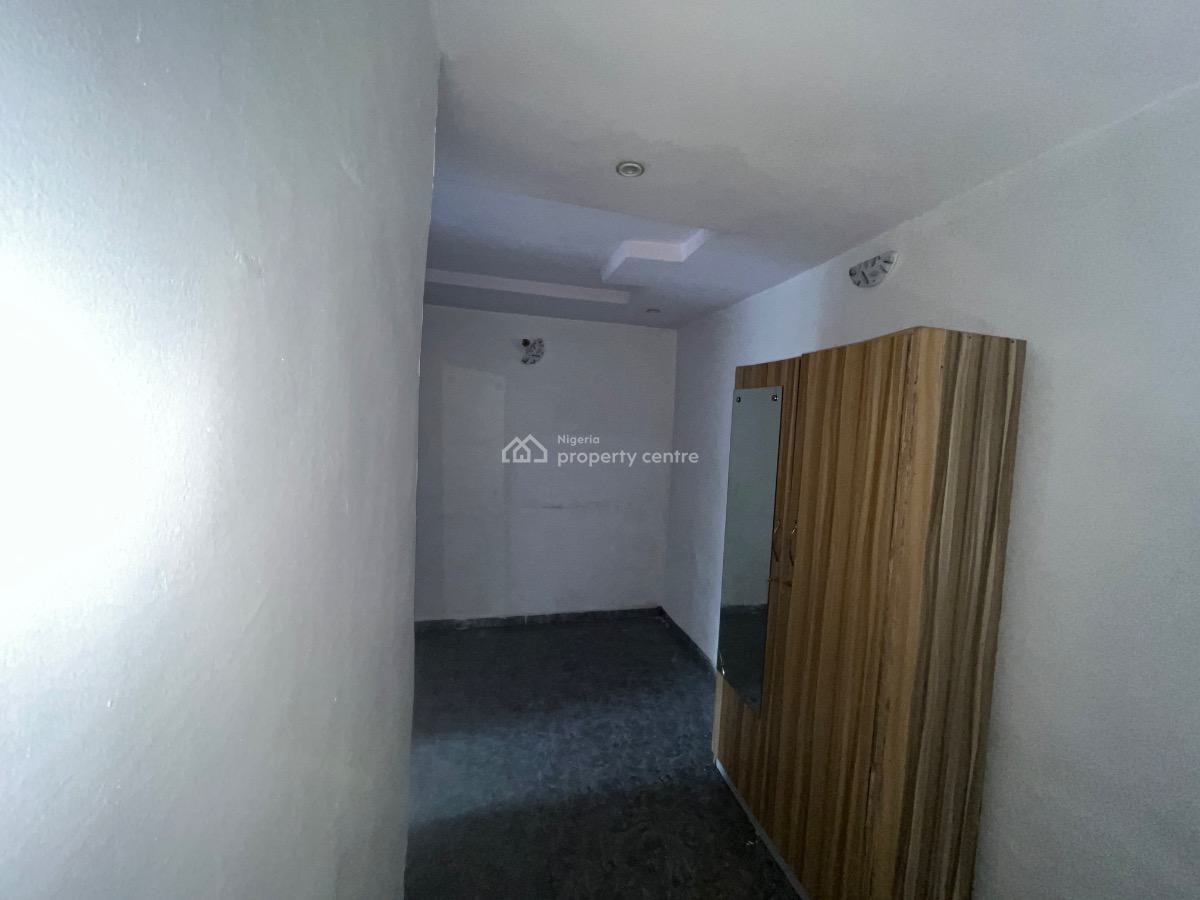 Excellent Mini Flat with 2 Toilet, Olowora, Magodo, Lagos, Mini Flat (room and Parlour) for Rent