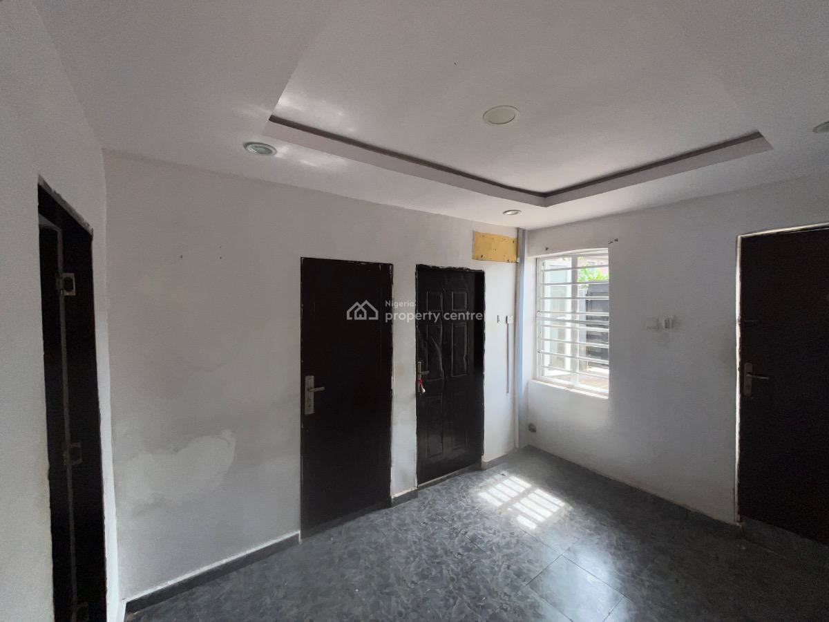 Excellent Mini Flat with 2 Toilet, Olowora, Magodo, Lagos, Mini Flat (room and Parlour) for Rent
