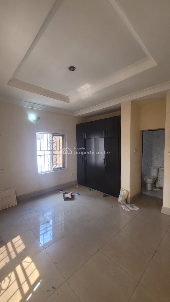 Luxury 2 Bedroom Flat on The 2nd Floor, By American International School, Durumi, Abuja, Flat / Apartment for Rent