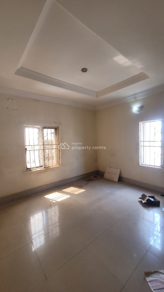 Luxury 2 Bedroom Flat on The 2nd Floor, By American International School, Durumi, Abuja, Flat / Apartment for Rent