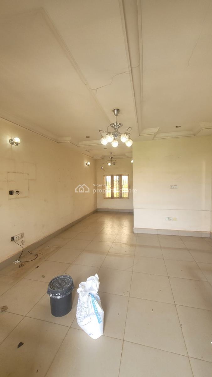 Luxury 2 Bedroom Flat on The 2nd Floor, By American International School, Durumi, Abuja, Flat / Apartment for Rent