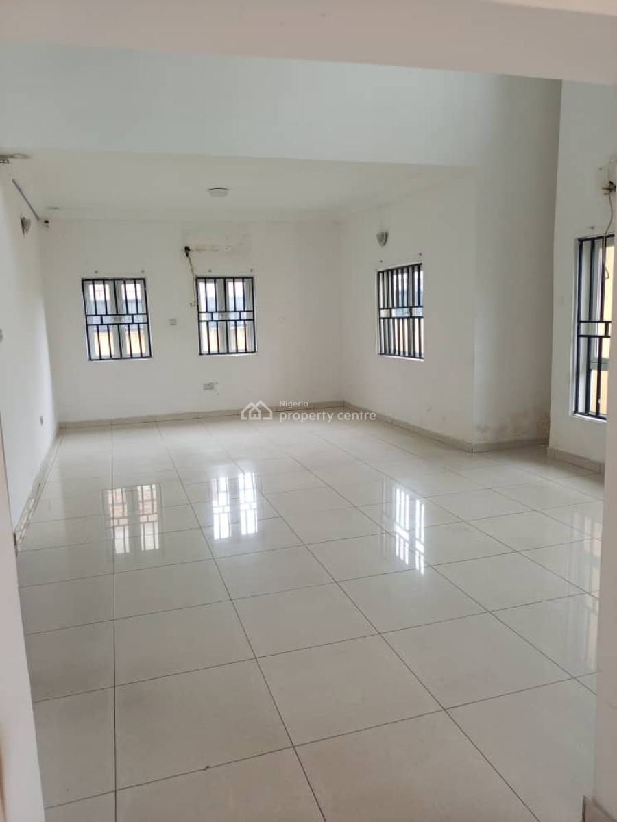 Spacious 4-bedroom Fully Detached House, Lekki Phase 1, Lekki, Lagos, Detached Duplex for Rent