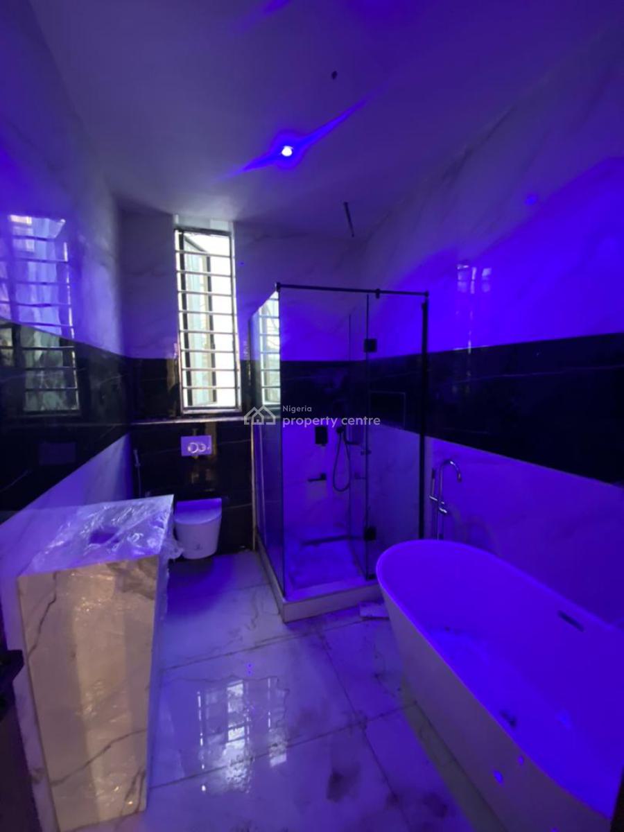 Luxury 2 Bedroom Apartments, Lekki Phase 1, Lekki, Lagos, Block of Flats for Sale
