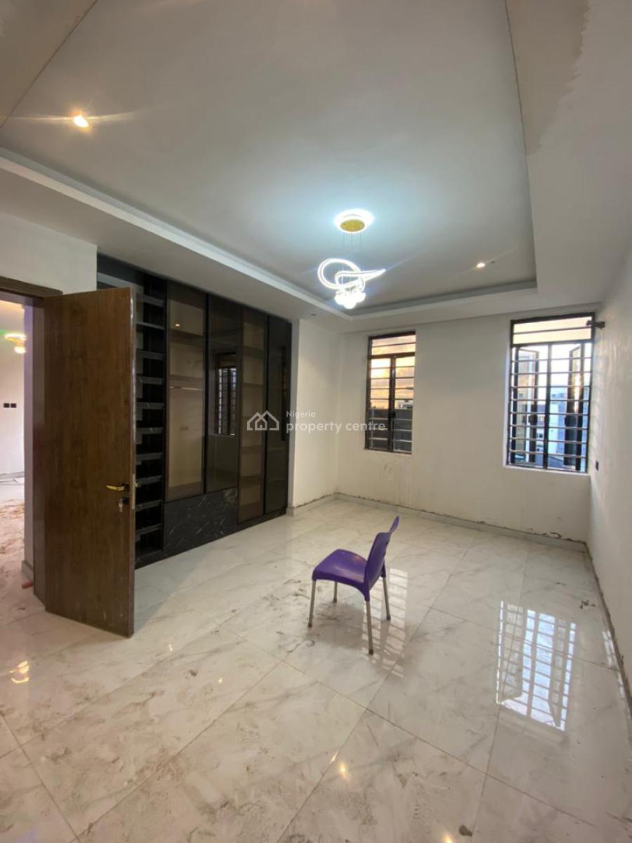 Luxury 2 Bedroom Apartments, Lekki Phase 1, Lekki, Lagos, Block of Flats for Sale
