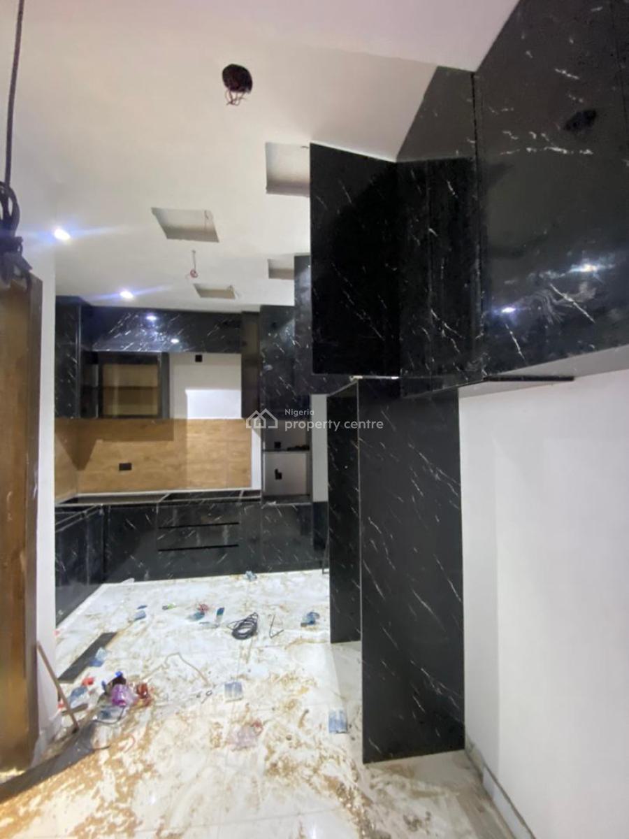 Luxury 2 Bedroom Apartments, Lekki Phase 1, Lekki, Lagos, Block of Flats for Sale