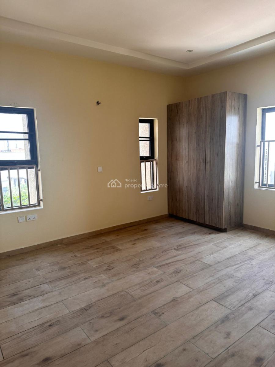2 Bedroom Flat, Lekki Phase 1, Lekki, Lagos, Flat / Apartment for Rent