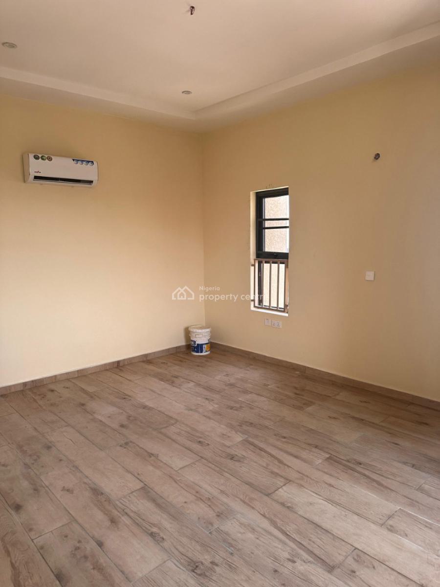 2 Bedroom Flat, Lekki Phase 1, Lekki, Lagos, Flat / Apartment for Rent