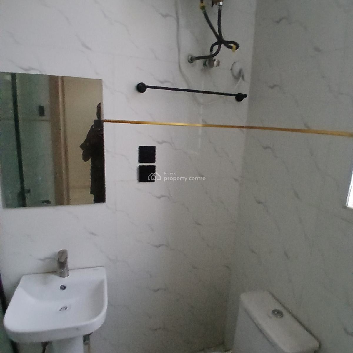 a Luxury 4 Bedroom Terrace Triplex, Ologolo, Lekki, Lagos, Terraced Duplex for Sale