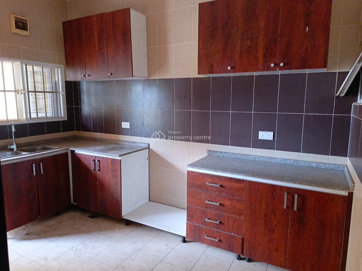 Brand New Spacious and Serviced 2 Bedroom Flat with Bq in a Serene Env, Life Just By The Stella Maris College Tarred Road, 5min to Wuse, Life Camp, Abuja, Flat / Apartment for Rent