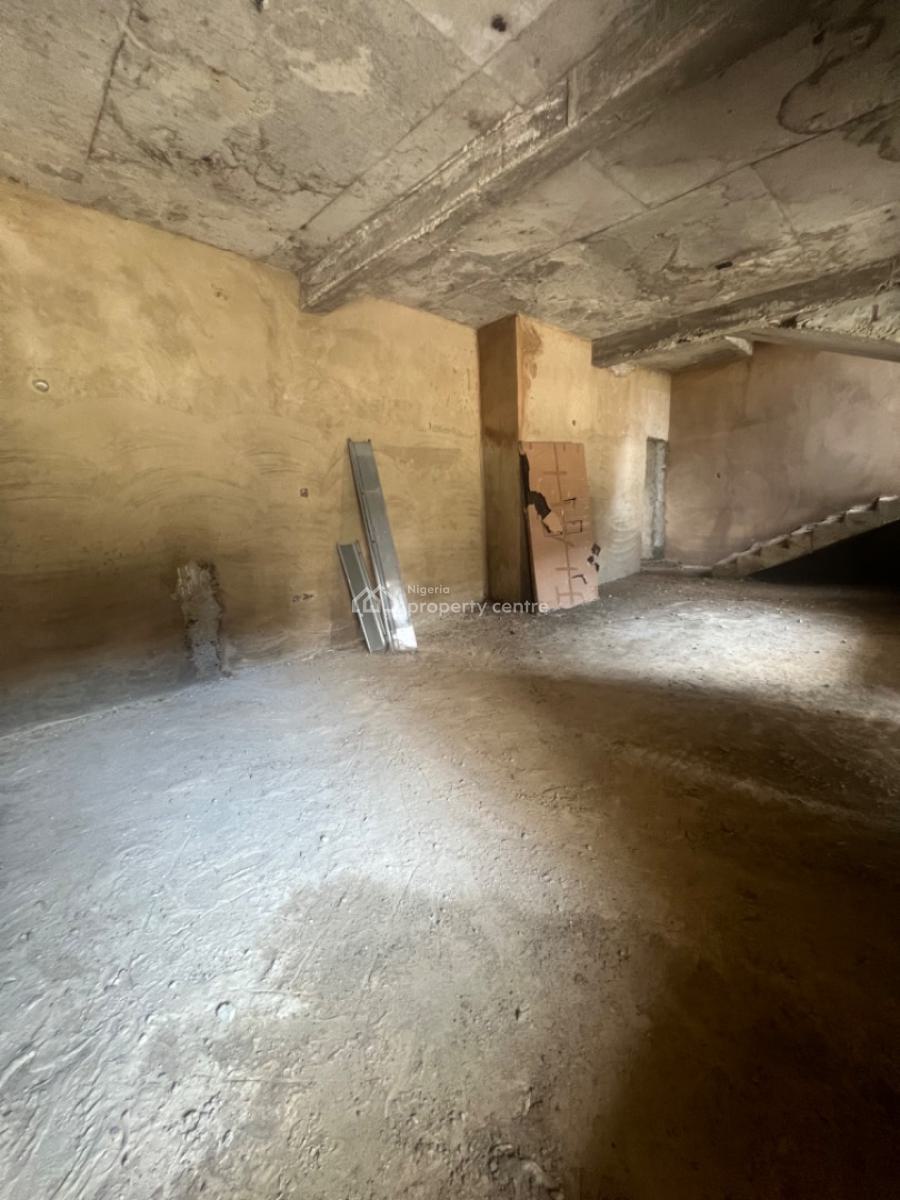 3 Bedrooms Terrace Duplex with a Penthouse, Kia Academic Road By, Wuye, Abuja, Terraced Duplex for Sale