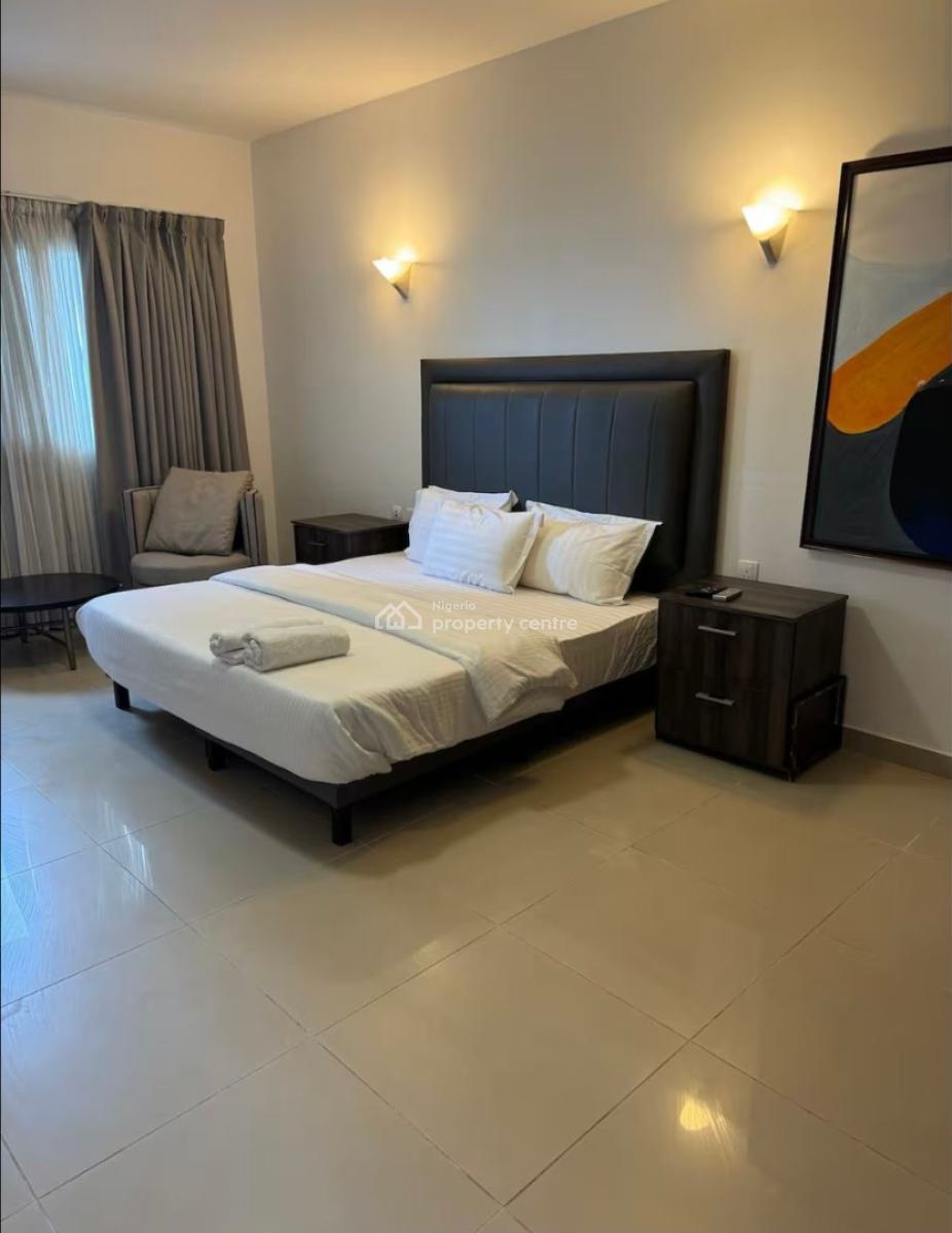 Luxury 3 Bedroom Apartment with Pool, Ikoyi, Lagos, Flat / Apartment Short Let