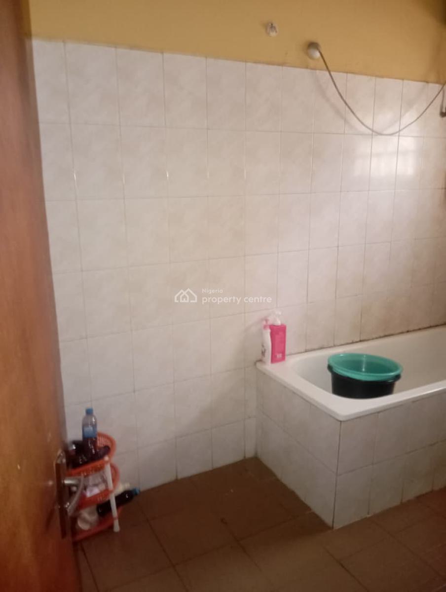 Standard 3 Bedroom Flat Available, Life Camp, Abuja, Flat / Apartment for Rent