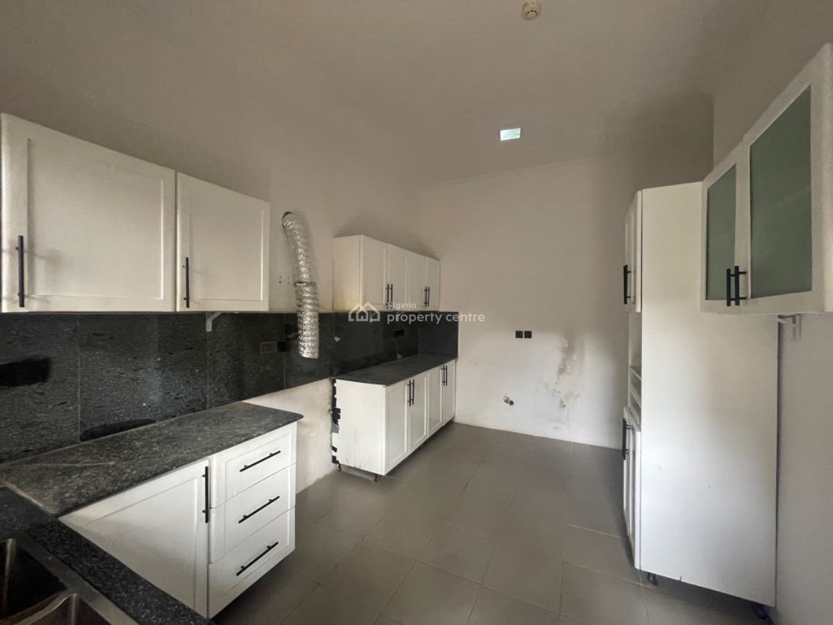 a 3 Bedroom Terrace with Swimming Pool and Bq, Lekki Phase 1, Lekki, Lagos, Terraced Duplex for Rent