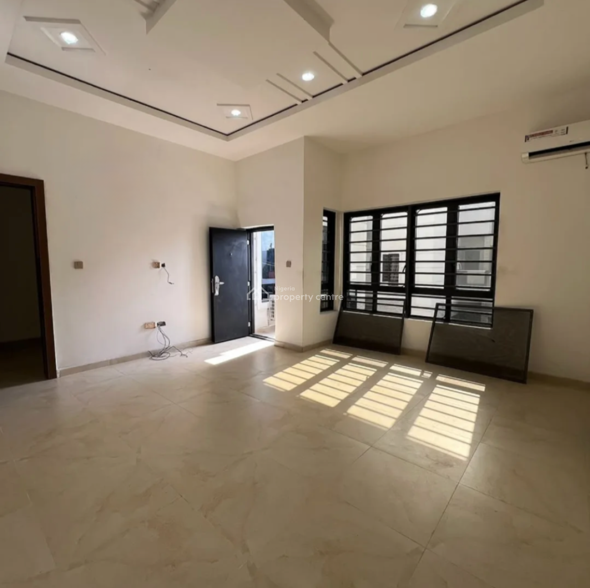 Exquisite 4 Bedroom Duplex in a Serviced Court, Off Gbangala Street, Ikate Elegushi, Lekki, Lagos, House for Rent