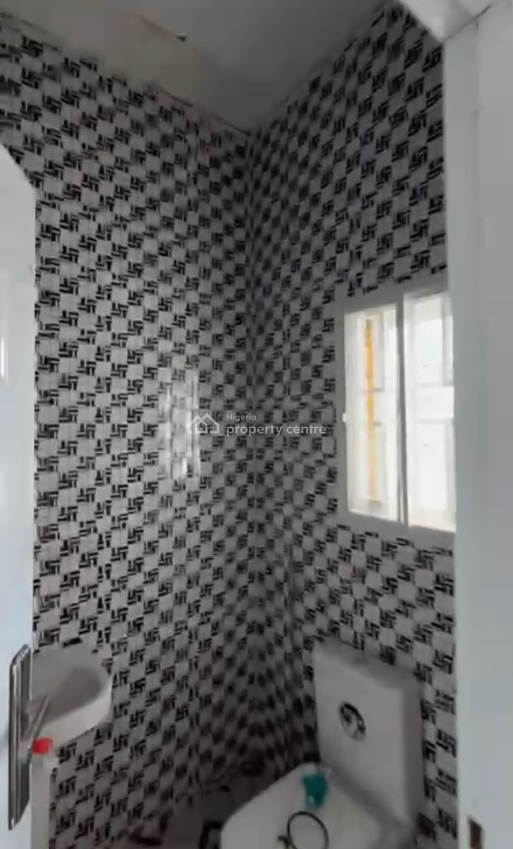 Spacious Clean 3 Bedroom En-suite Flat , Self Compound, Galadimawa, Abuja, Semi-detached Bungalow for Rent